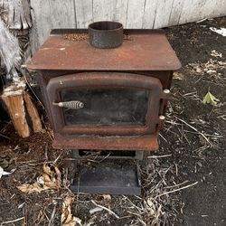 Regency Wood Stove Fireplace (F1000s)