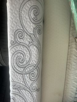 Full Size Memory Foam Mattress