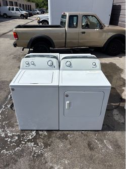 Amana Washer And Dryer Set