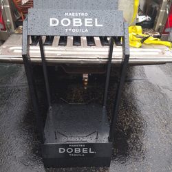 Custom Liquor Store Display Shelves