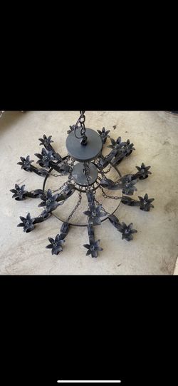 Chandelier 