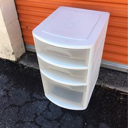 Plastic Drawers For $15