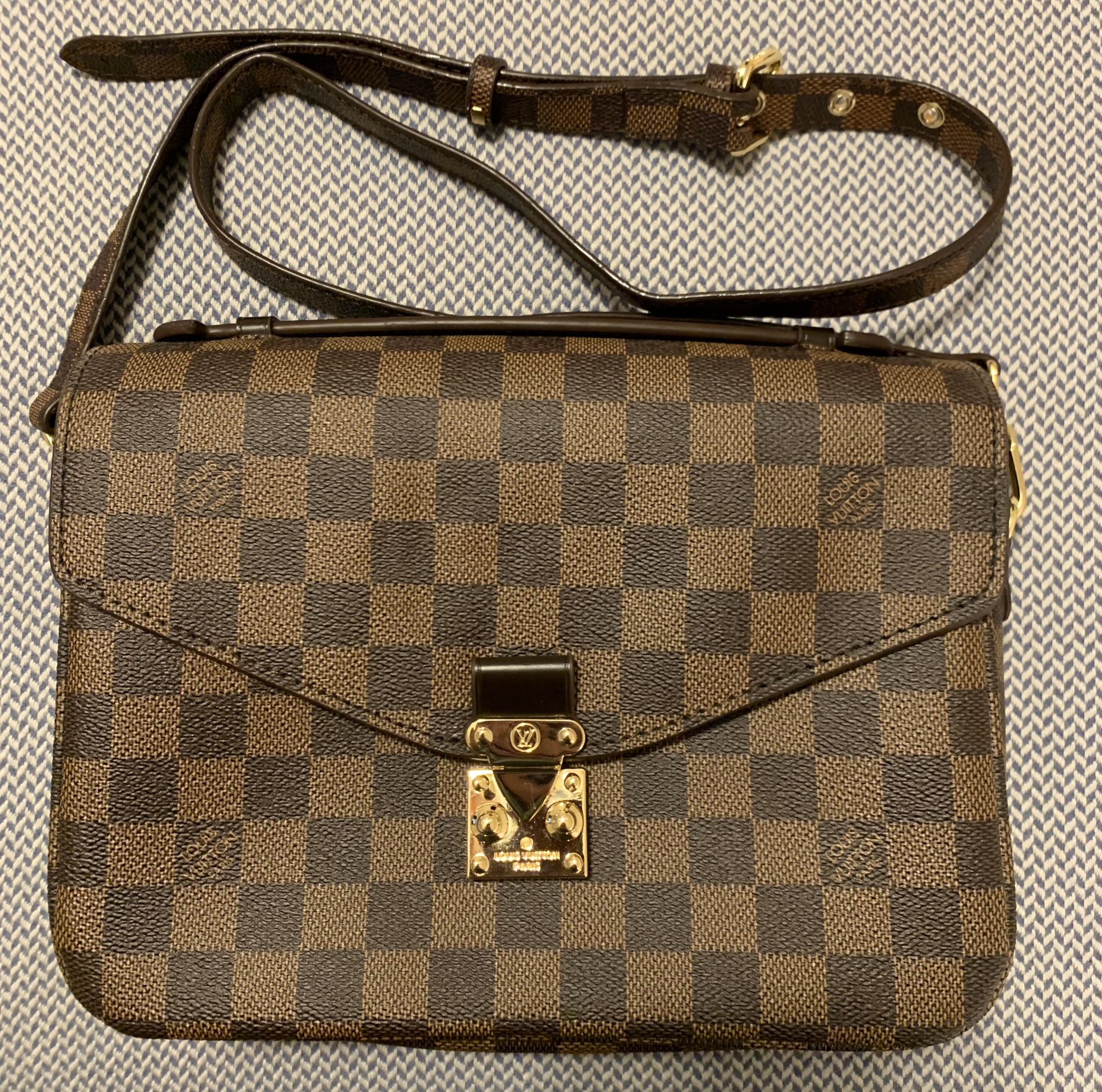 Louis Vuitton LV Métis Monogram Clutch Handbag for Sale in