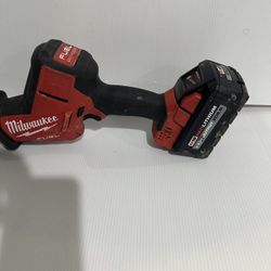 Milwaukee Hackzal With 6.0 Battery 