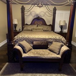 BEDROOM SET (BROWN WOOD) 