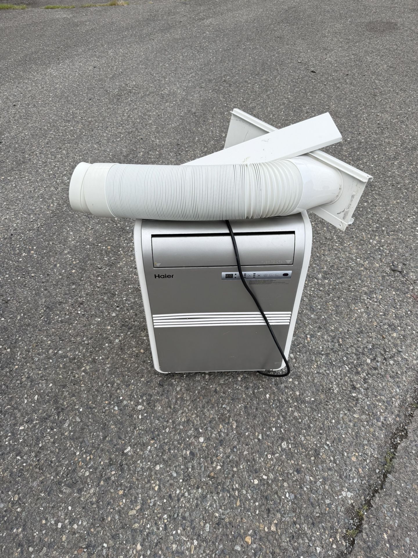 Haier Portable AC Unit - Read Description 