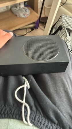 Xbox series s (READ DESC) negotiable