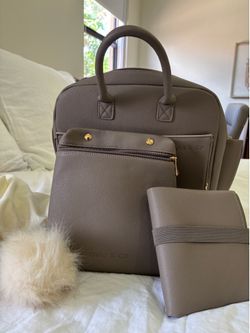 Ayla & Co Diaper Bag Backpack – Pebble – BRAND NEW// Mochila Pañalera Ayla & Co – Pebble – NUEVA