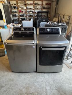 LG WASHER AND DRYER