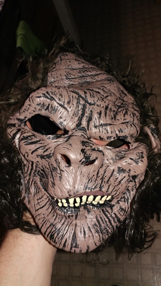 Sasquatch costume XL