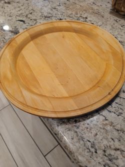 Wooden plates