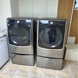 LG Washer And Dryer 