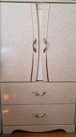 Bedroom Furniture by Ashley®
