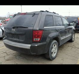 2006 Jeep Grand Cherokee awd