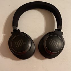 JBL Live660Nc