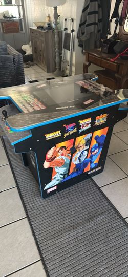 Arcade1up Marvel Super Heroes - 2 Player/Head to Head Table