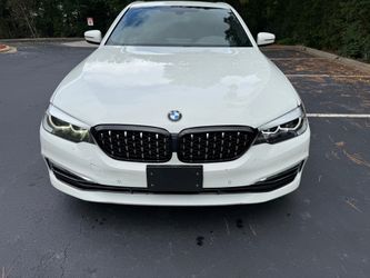 2018 BMW 530i