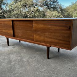 Mcm Custom Teak Credenza…record Storage