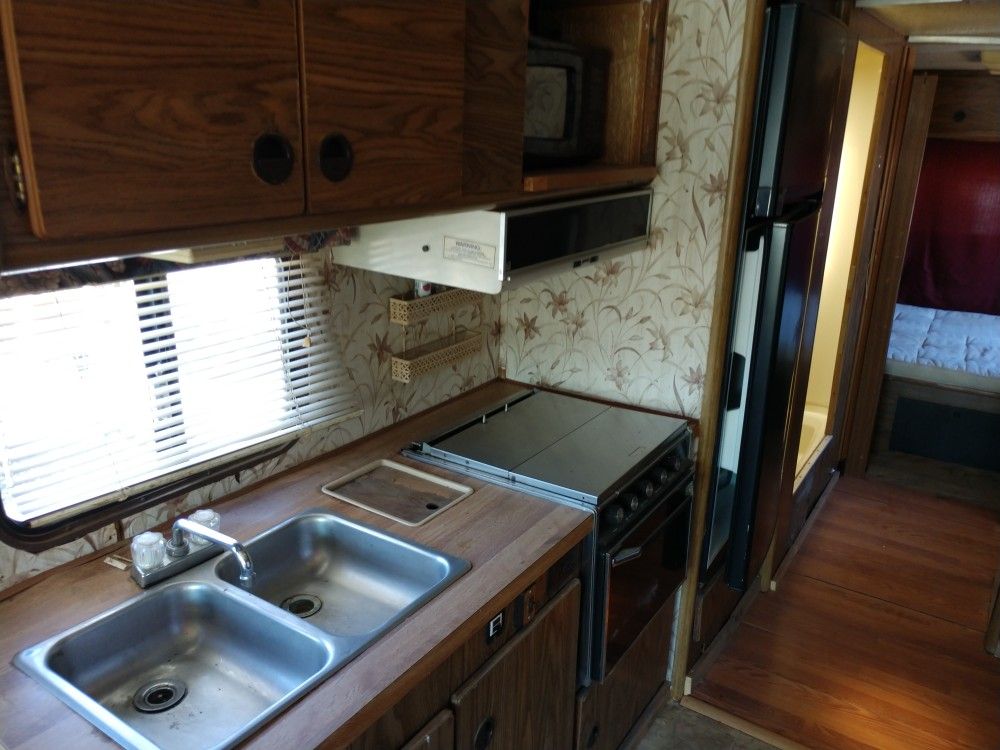 1984 Southwind RV, 454 gas engine for Sale in Parker, AZ OfferUp