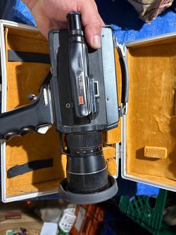 vintage Elmo Super 110 Super 8 movie camera
