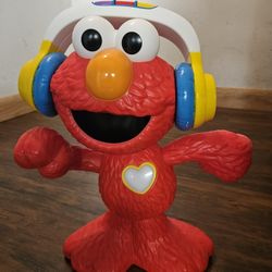 Talking & Dancing Elmo