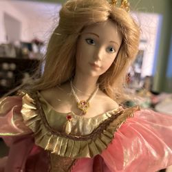 Cenicienta Muñeco De Porcelana De Colección