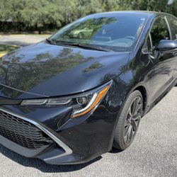 Toyota Corolla Hatchback XSE leather Seats, Back Camara, Cold A/C, Clean Title, 50% Of Tires
