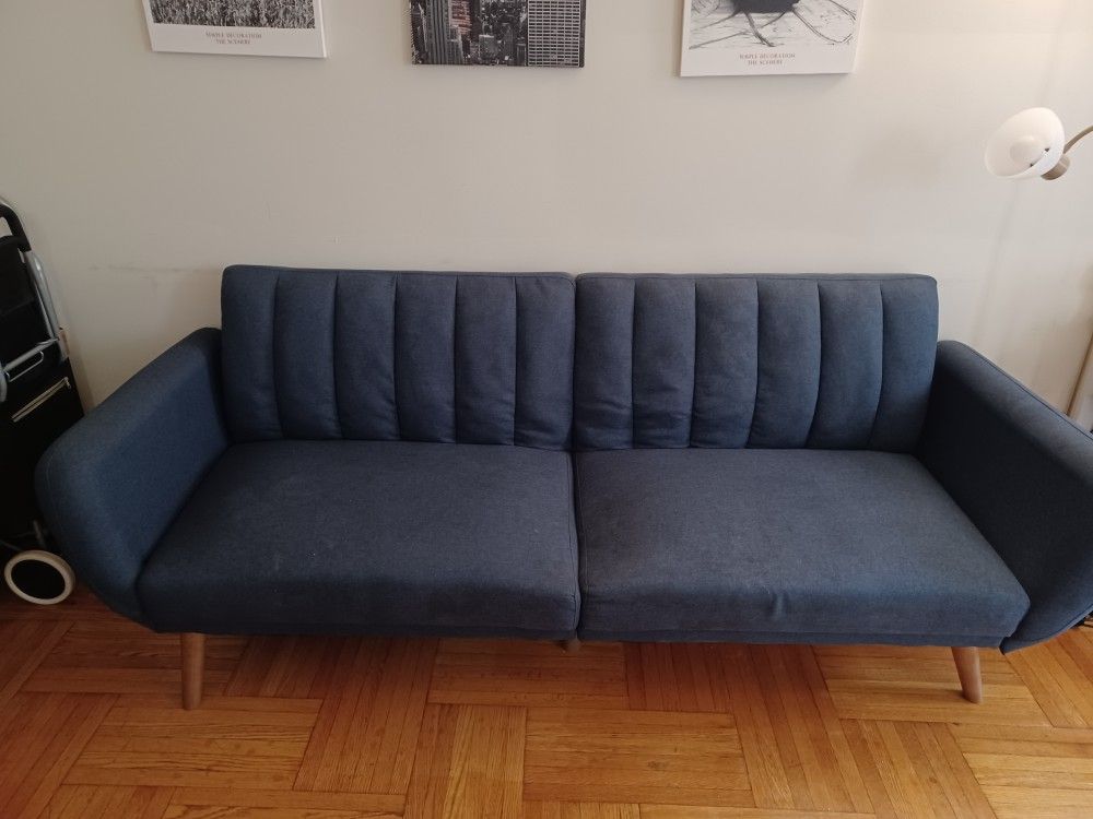 Couch, Futon