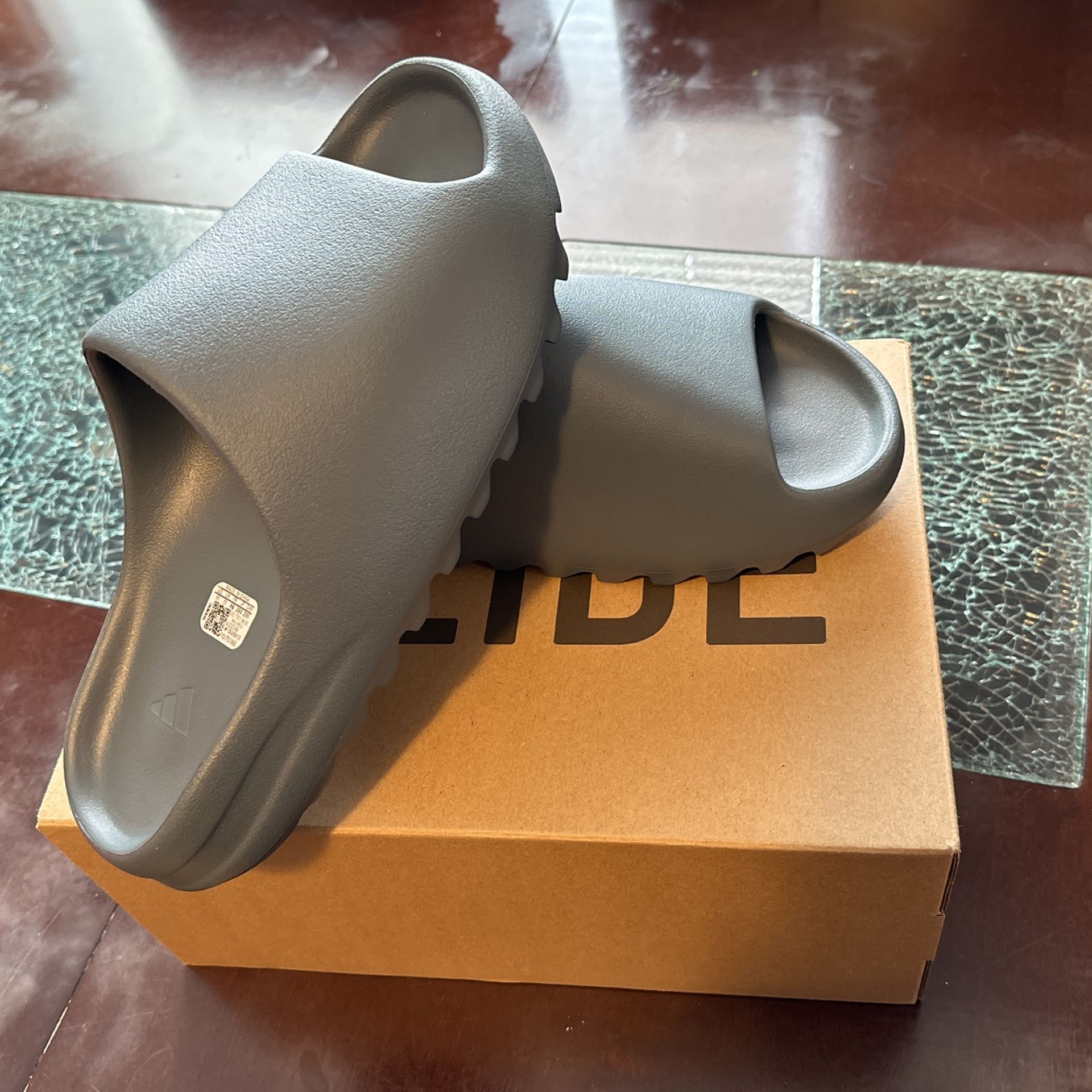 Adidas Yeezy Slide Slate Marine Size 11