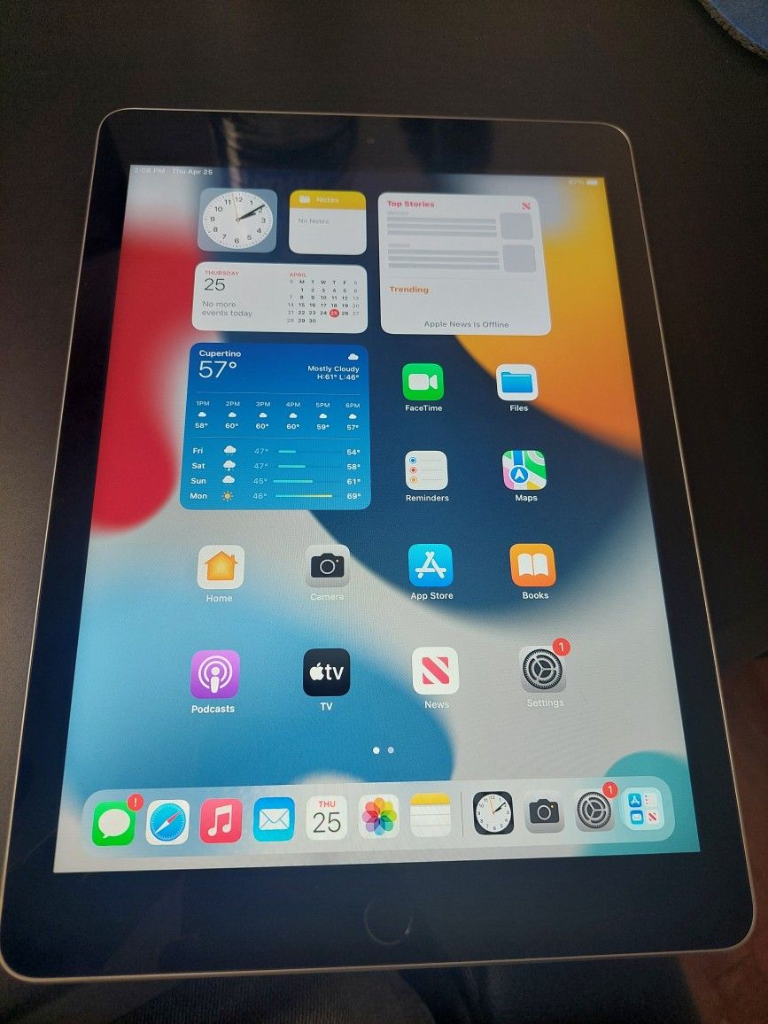 Apple iPad 5th Gen. 32gb WiFi 