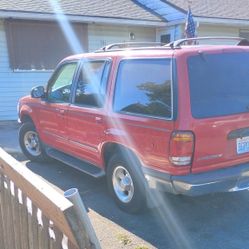 1998 Ford Explorer