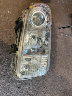 2008 Toyota Prius Headlight 