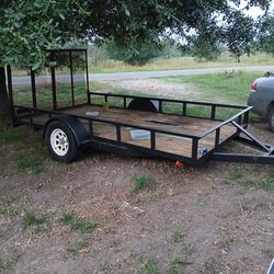 12 ' Trailer  With Ramp  