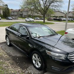 2013 Ford Taurus
