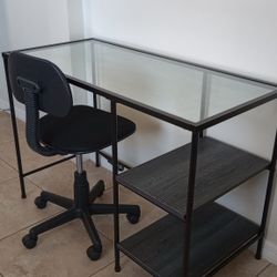 Desk And Chair 