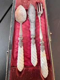 Johann Bruschke Nachfolger mother of pearl set