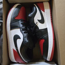 Nike Air Jordan's Ones Low (Size 9.5) 100.00