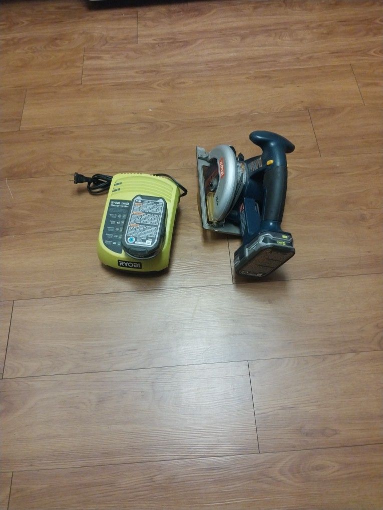 Serrucho Ryobi 18,v