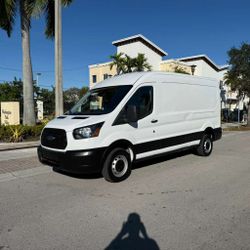 2019 Ford Transit 250 Medium Roof Cargo Van