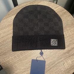Gray / Black Lv Beanie 