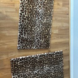 2 Pc Cheetah Print Rugs