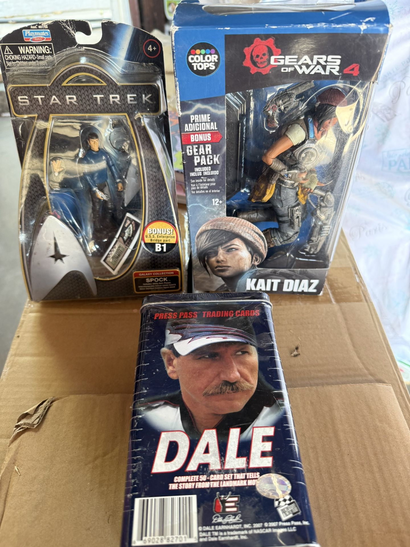 Collectibles Star Trek, Gears Of War And Dale Trading Cards