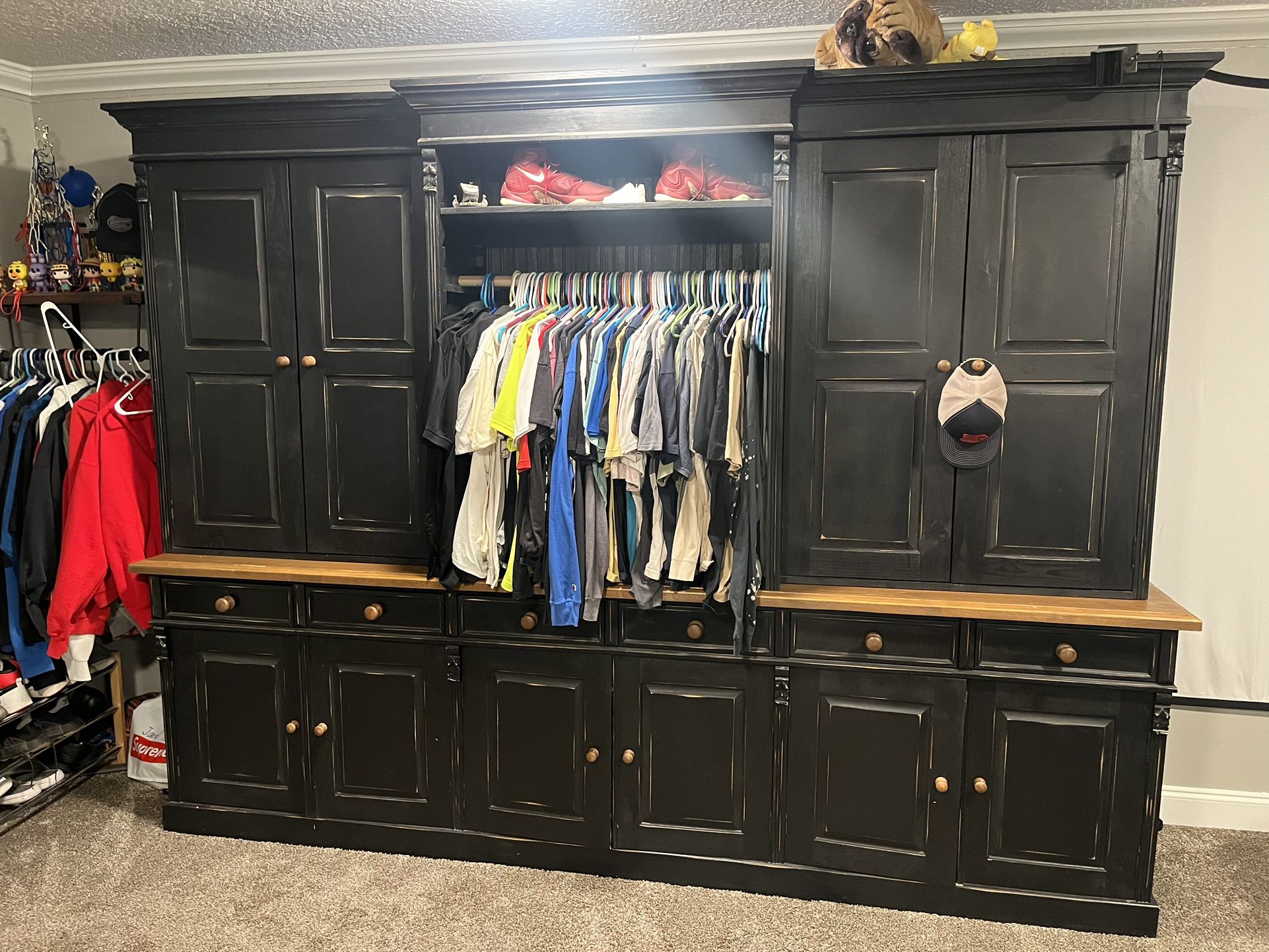 Worlds Largest Dresser/cabinets/ Drawers 10 X 7.5 Ft