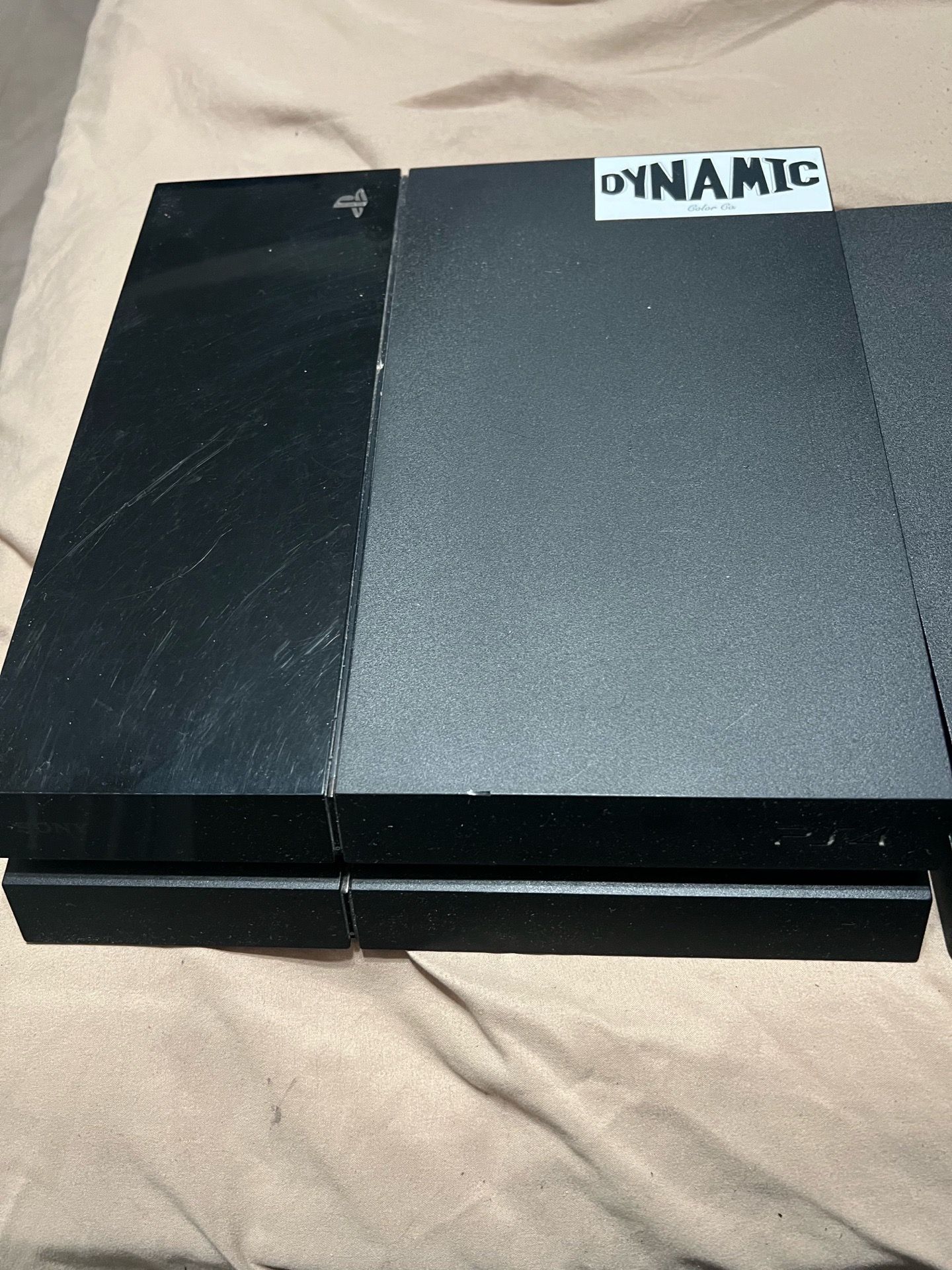 2 PS4 with controller and cables