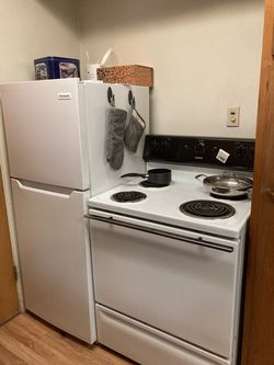 HOTPOINT STOVE