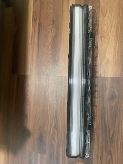 Rivian r1t center led light