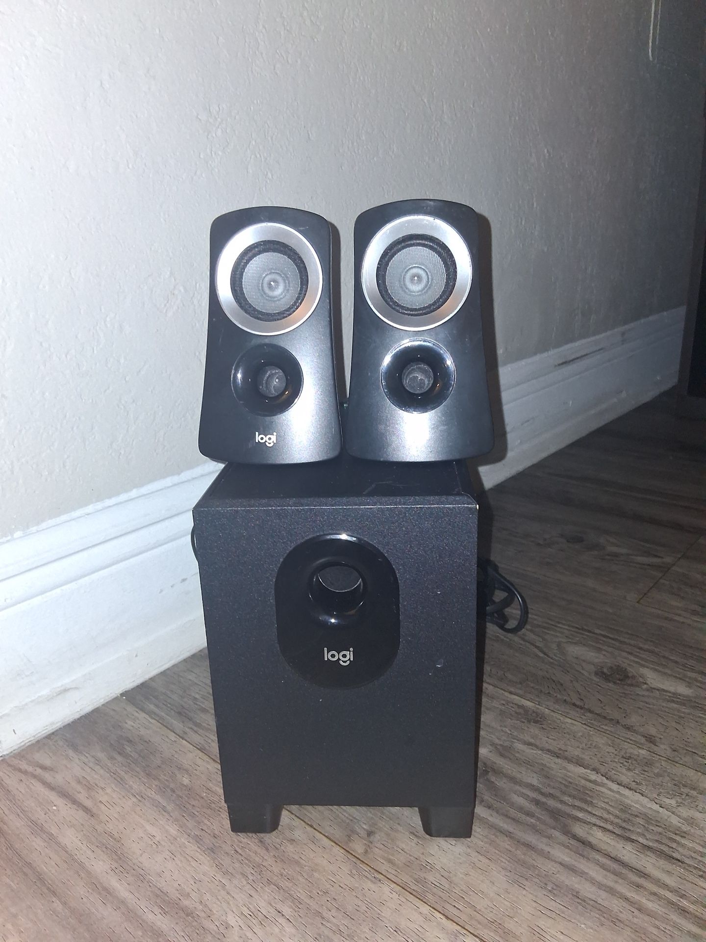 Computer Logitech Not Wireless Or Bluetooth