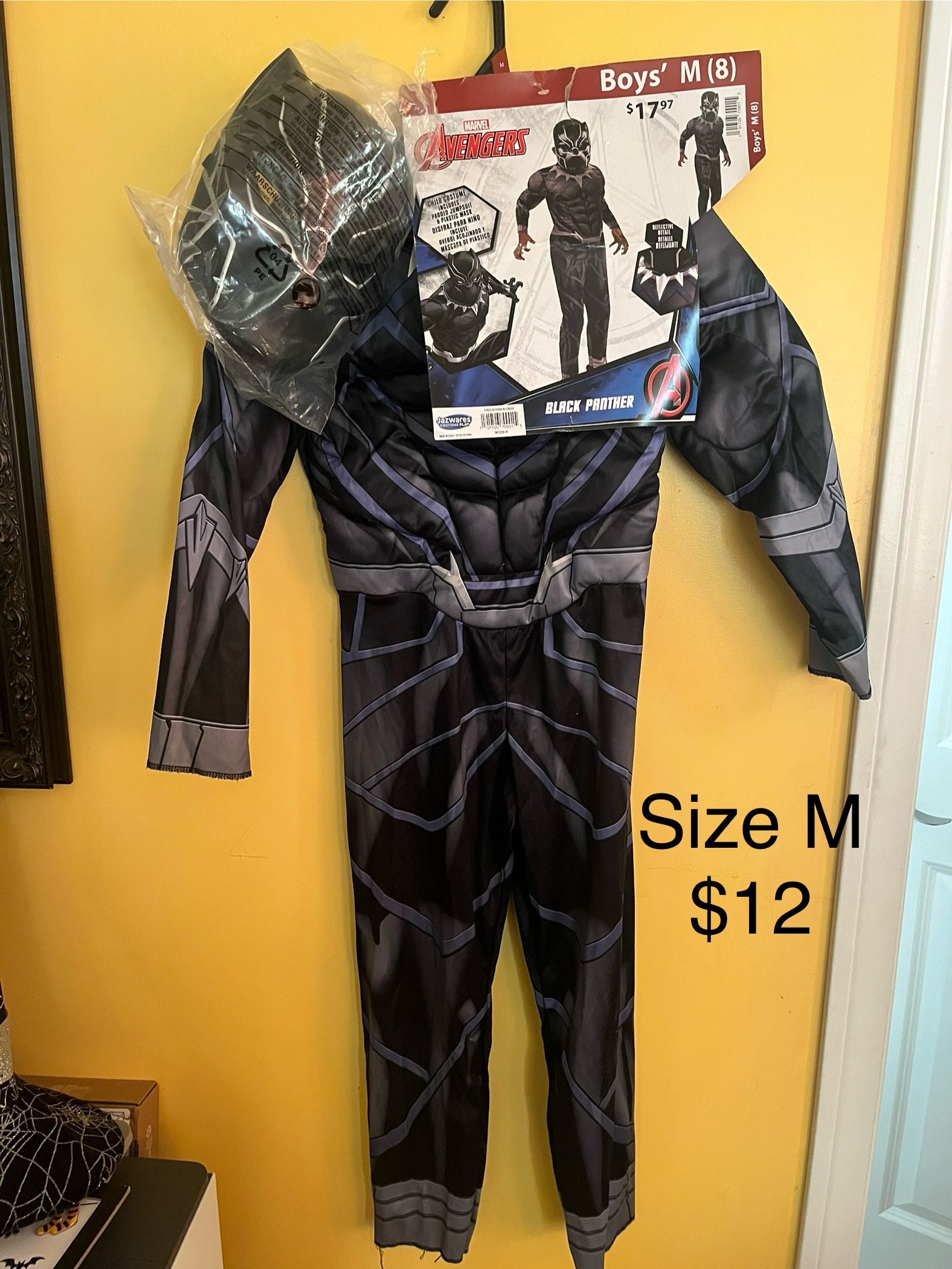 Used Halloween Costumes