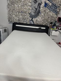 Full Size Mattress 