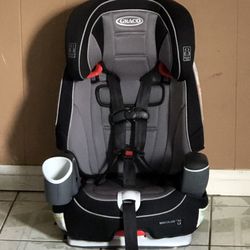 GRACO NAUTILUS CONVERTIBLE CAR SEAT 3 IN 1
